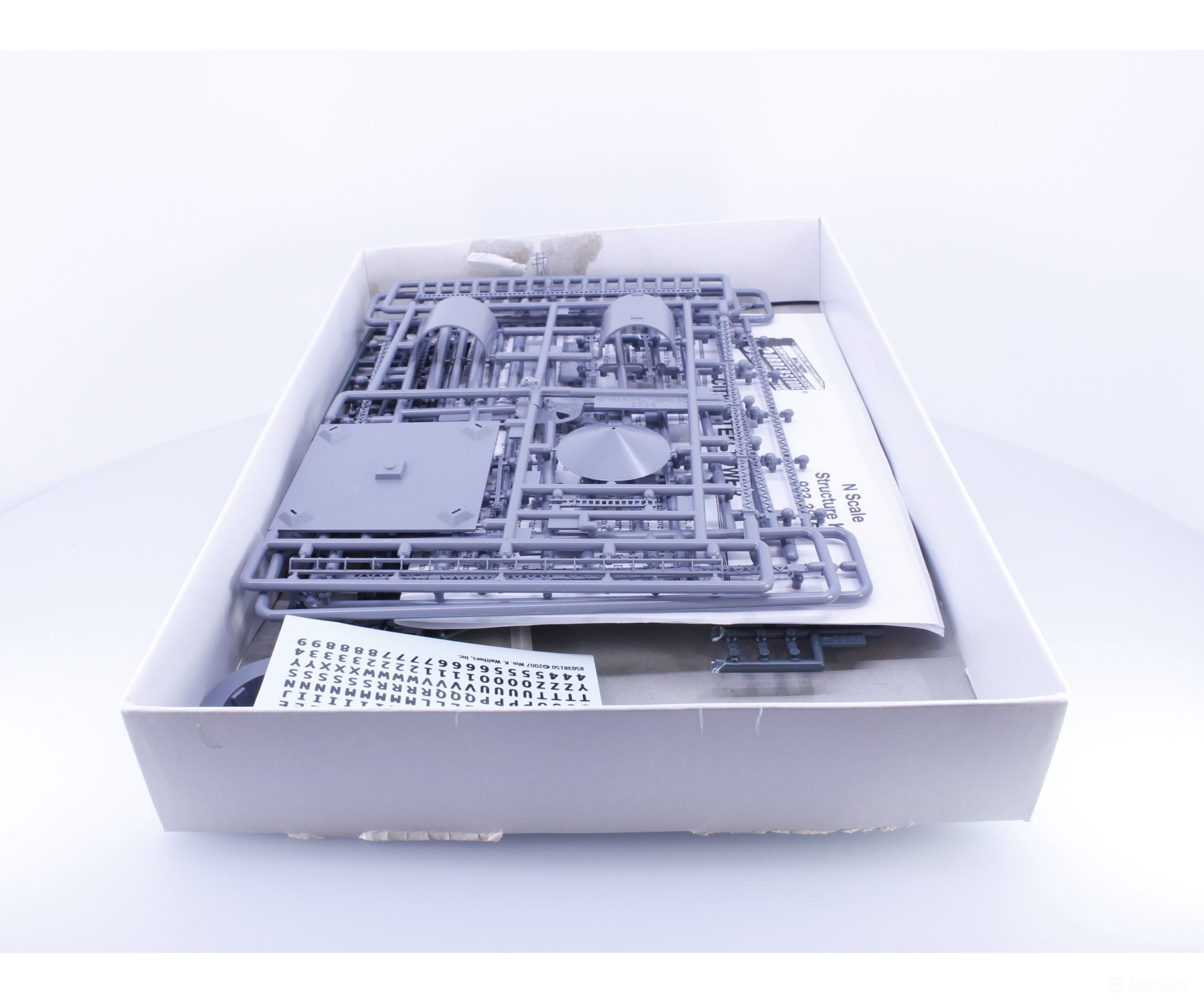 Walthers 933-3815 N City Water Tower Kit - Structures
