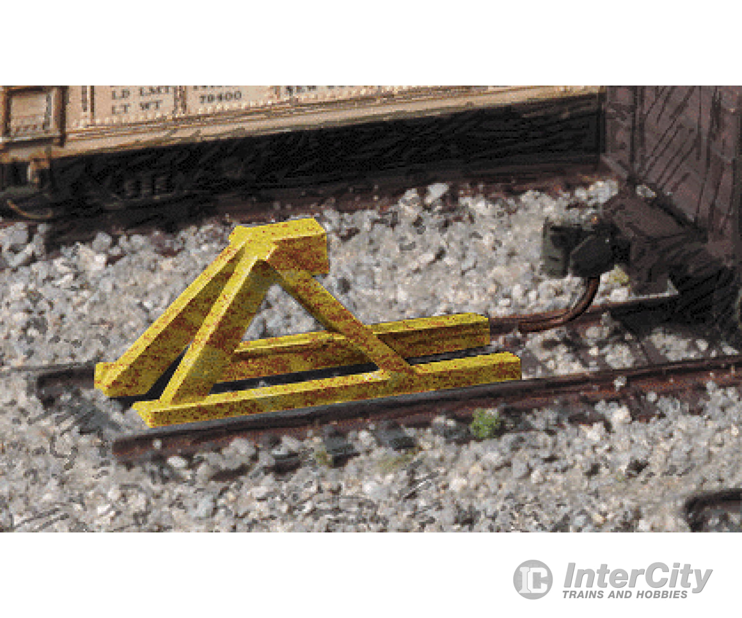 Walthers Cornerstone 2602 Track Bumper - Built-Ups -- Yellow Pkg(5) Accessories