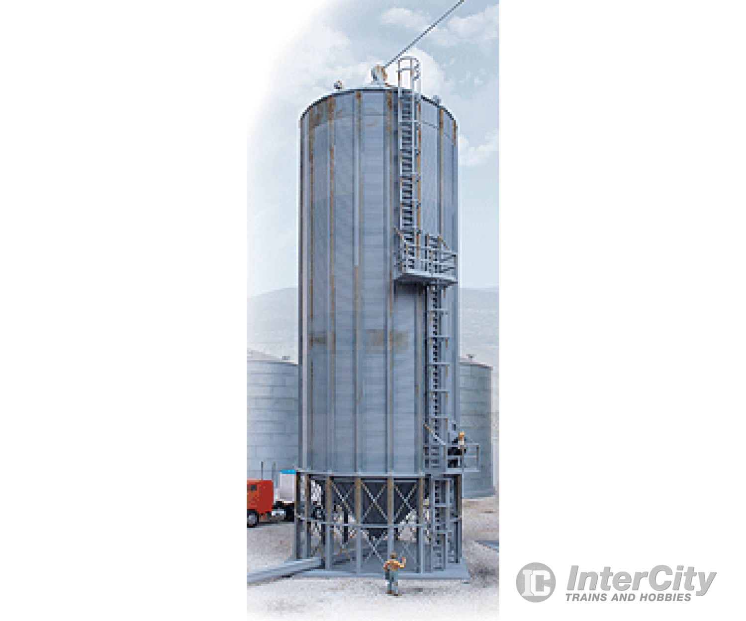 Walthers Cornerstone 2937 Wet-Dry Grain Storage Bin 2-Pack -- Kit - Each: 3-5/8 X 12’ 8.6 30.5Cm