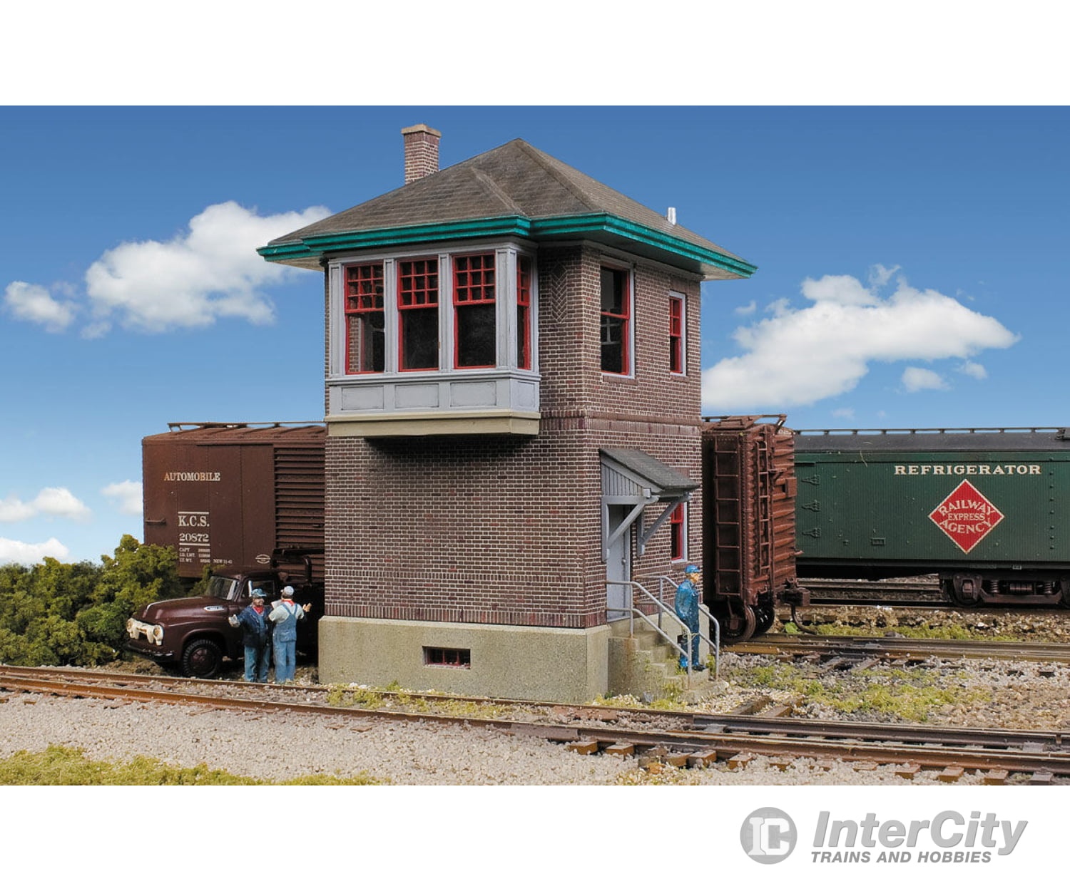 Walthers Cornerstone 2982 Pennsylvania Railroad Block & Interlocking Station -- Kit - 2-7/16 X