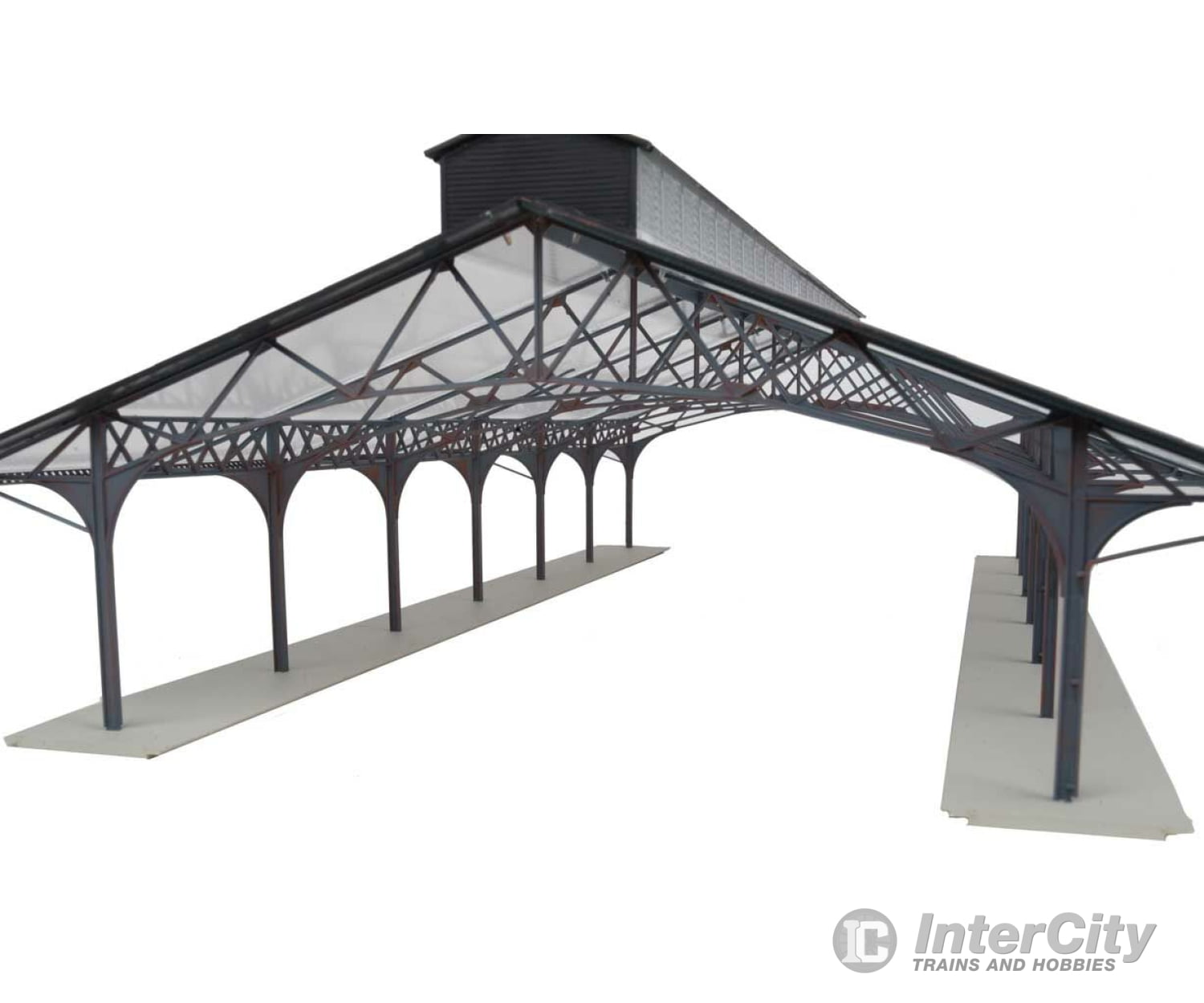 Walthers Cornerstone 2984 Train Shed With Clear Roof -- Kit: 22-3/8 X 11-9/16 6-1/4’ 56.8 29.3