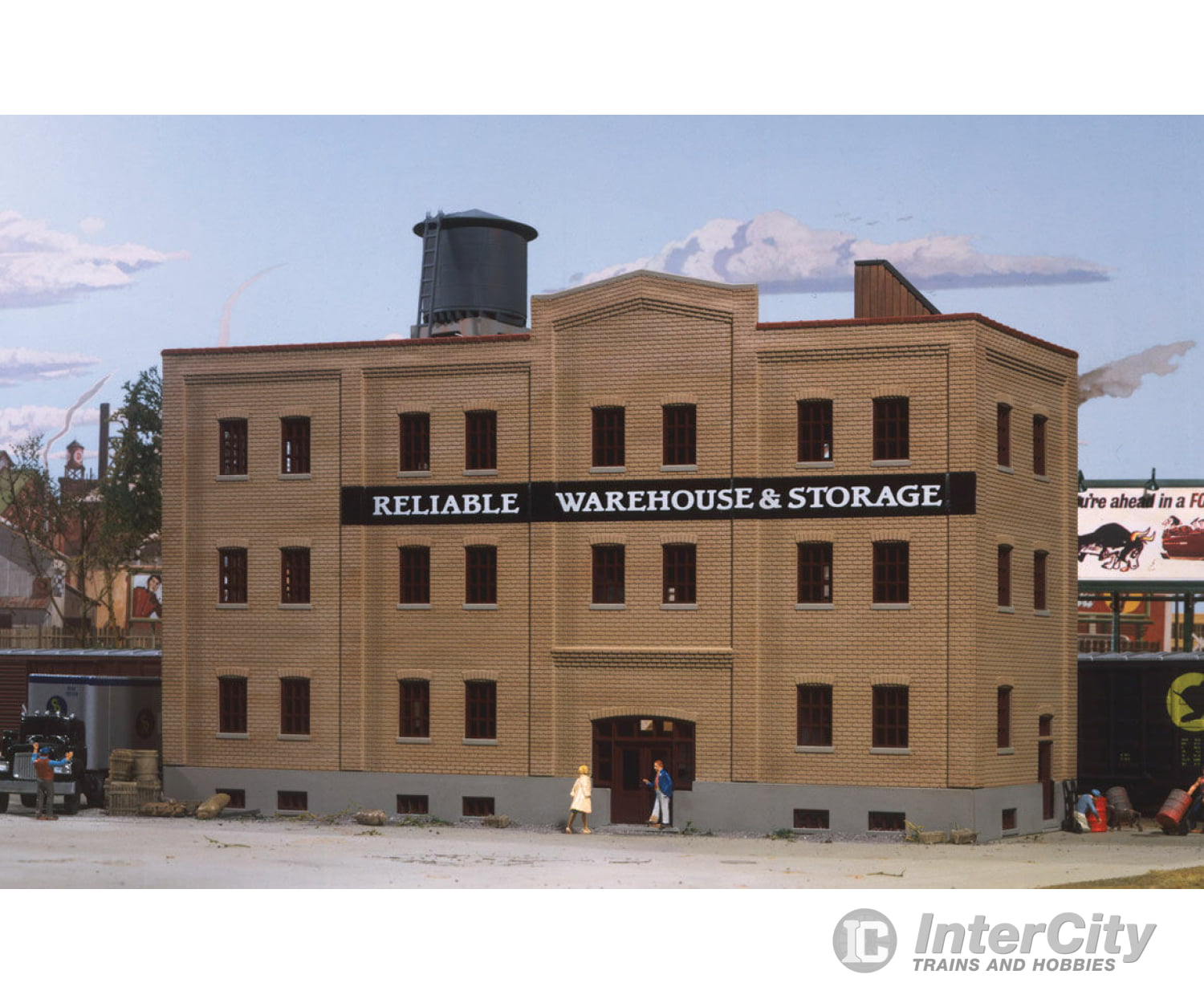 Walthers Cornerstone 3014 Reliable Warehouse & Storage -- Kit - 10-5/8 X 10-1/4 6-3/4’ 27 26