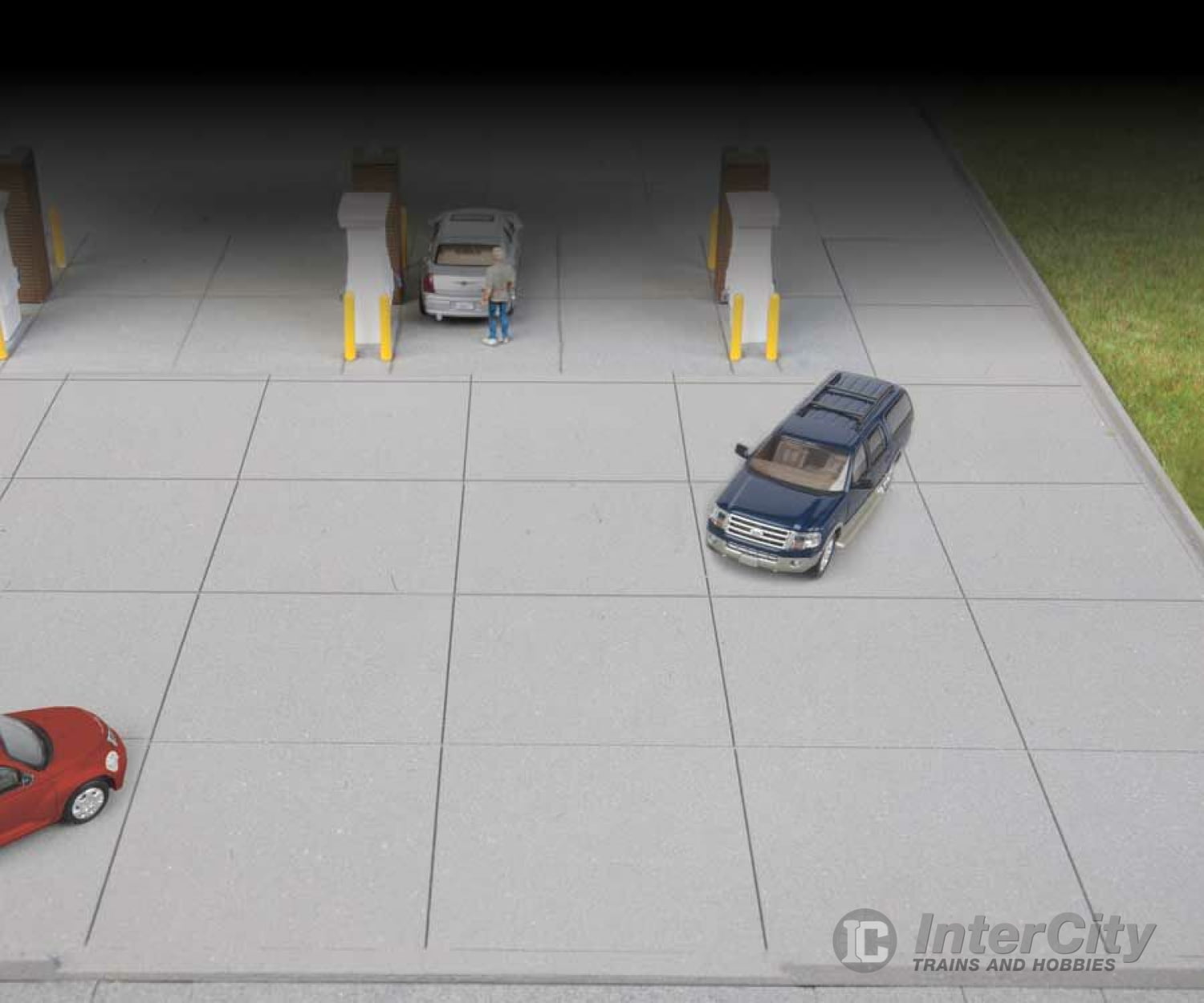 Walthers Cornerstone 3540 Gas Station Concrete Parking Lot -- Kit - Set Of 2 Sections; Each: