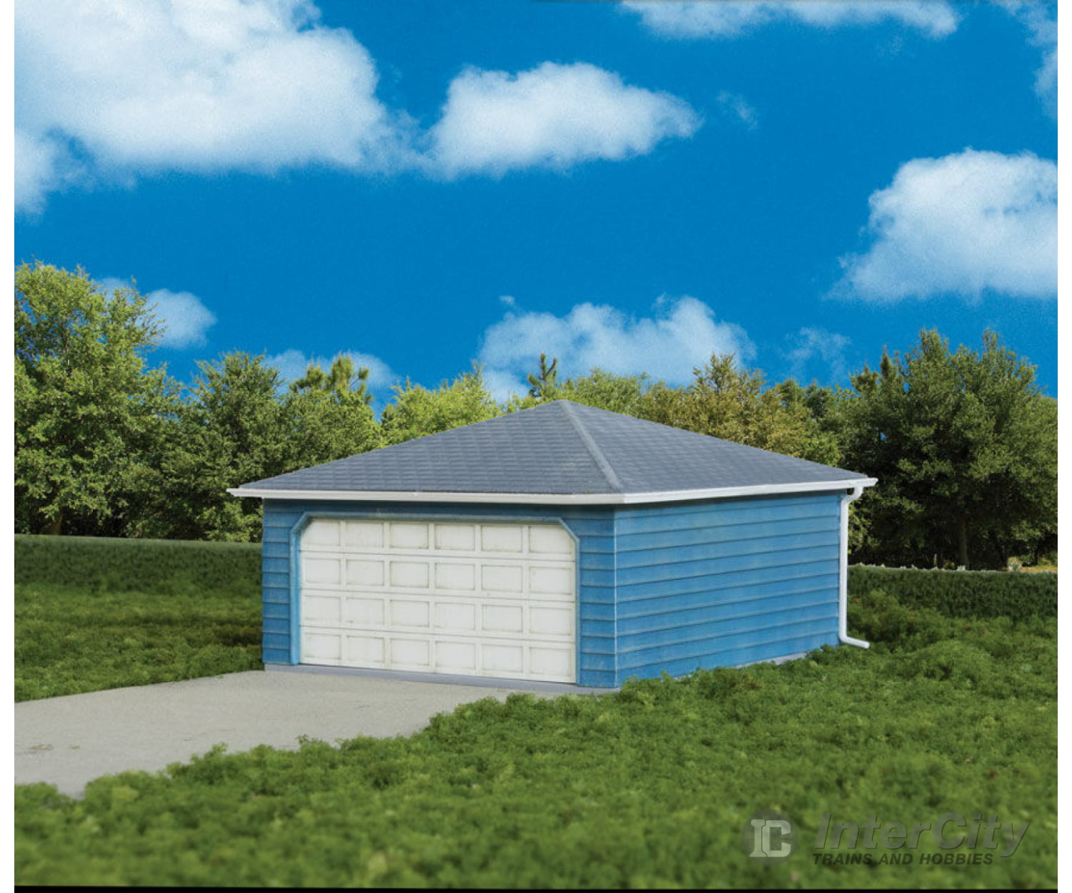 Walthers Cornerstone 3793 Two-Car Garage -- Kit - 3-1/8 X 2’ 7.9 5Cm Over Eaves Structures