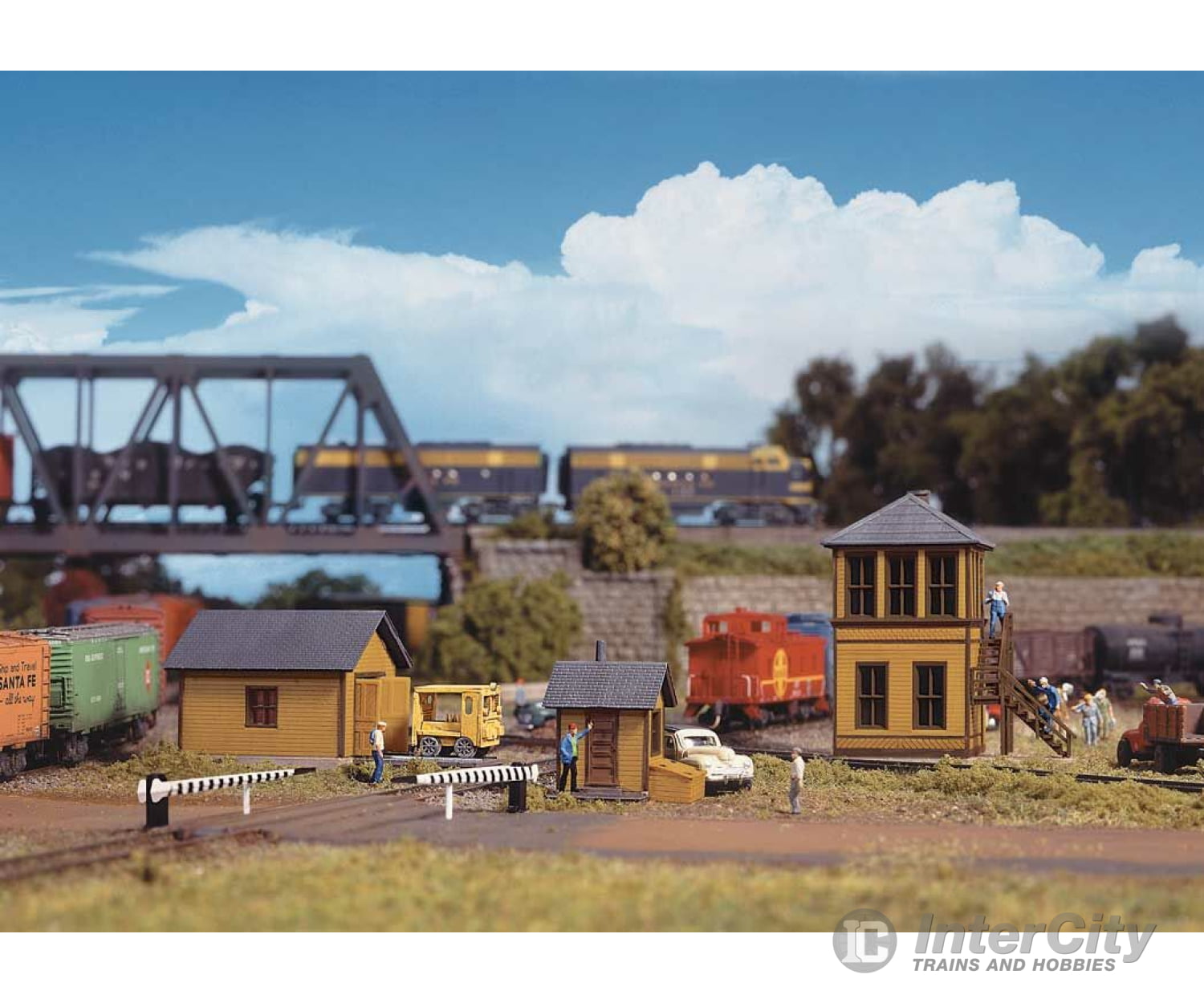 Walthers Cornerstone 3852 Trackside Structures Set -- Kit - Three Structures And Accessories