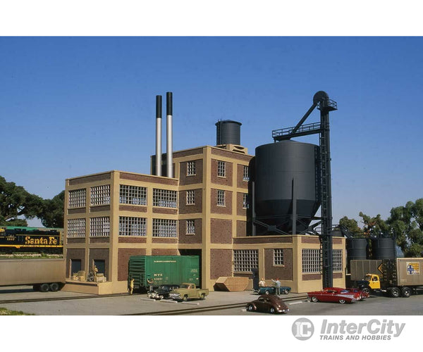 Walthers Cornerstone 4141 Tire Plant -- Kit - 13-3/16 X 8-11/16 12’ 33.4 22 30.4Cm Structures