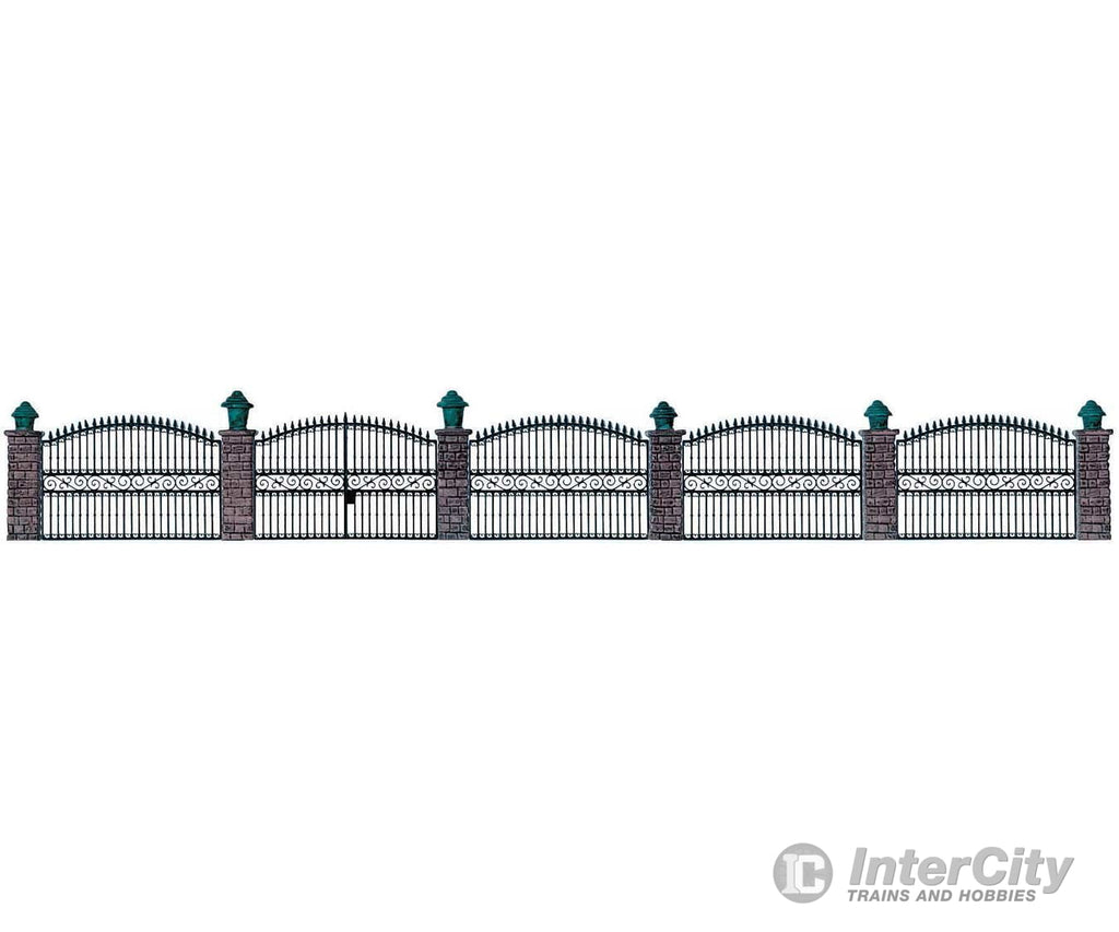 Walthers Cornerstone 550 Wrought Iron Fence - Kit -- 25-1/2’ 65Cm Scenery Details