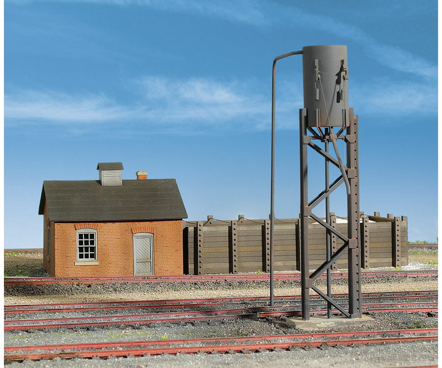 Walthers Cornerstone Ho 3182 Sanding Towers & Drying House -- Kit Structures