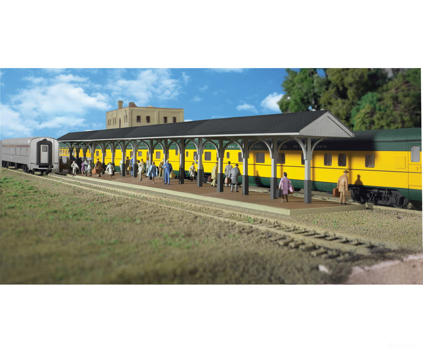 Walthers Cornerstone Ho 3188 Wood Station Shed & Platform -- Kit - 4 Sections Each: 5-5/8 X 2-3/8 14