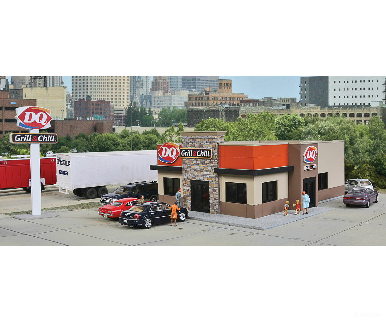 Walthers Cornerstone Ho 3485 Dq Grill & Chill(R) -- Kit - 7-1/4 X 5-3/8 2-3/4 18.4 13.6 6.9Cm