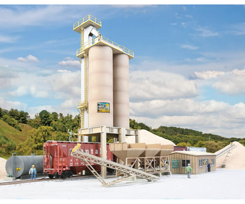 Walthers Cornerstone Ho 4035 Glacier Industrial Sands -- Kit Structures