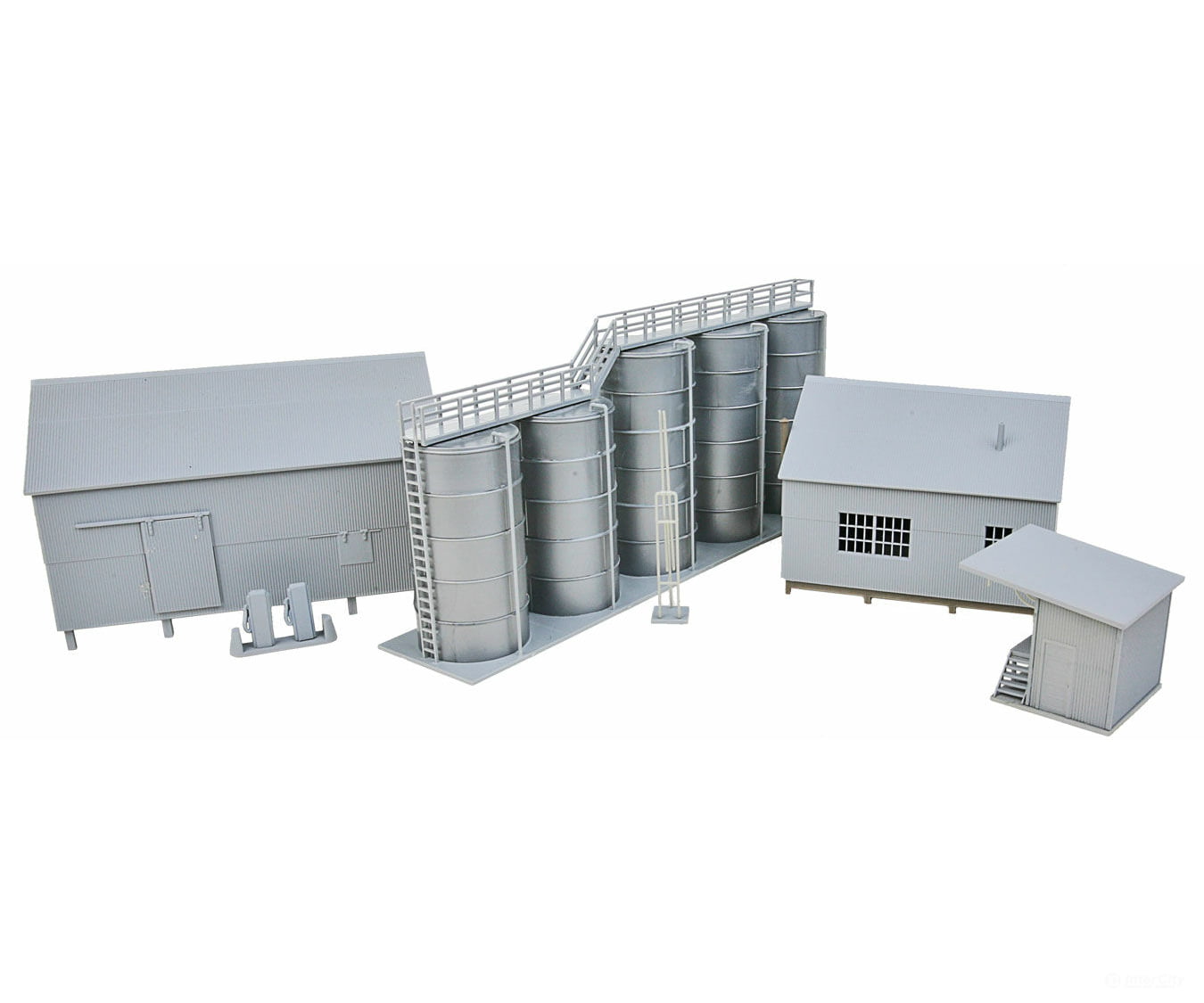 Walthers Cornerstone Ho 4059 Trackside Oil Dealer With Storage Tanks -- Kit Structures