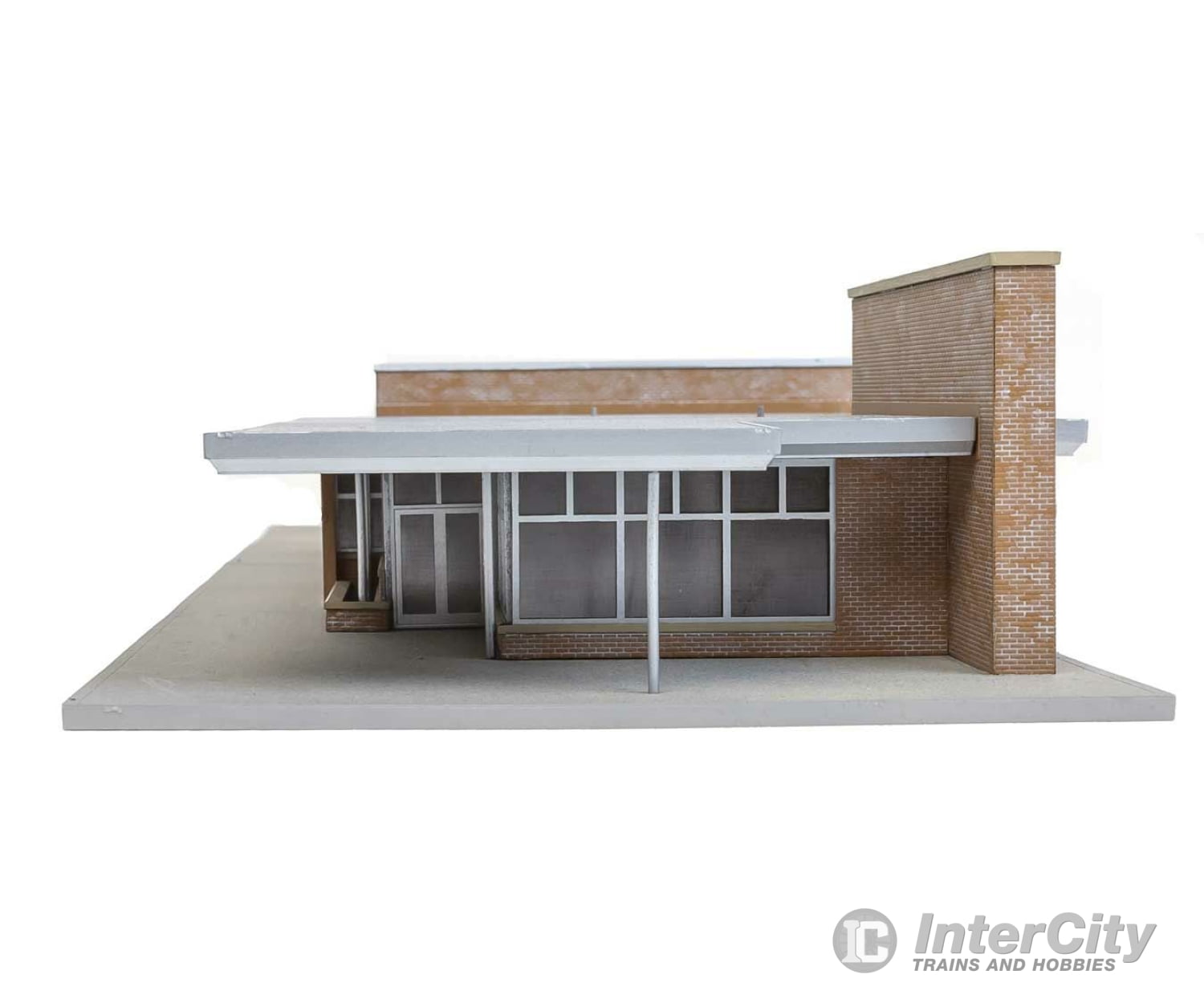 Walthers Cornerstone Ho 4064 Modern Brick Santa Fe Station -- Kit - 21-13/16 X 8-1/16 3 55.5 20.4