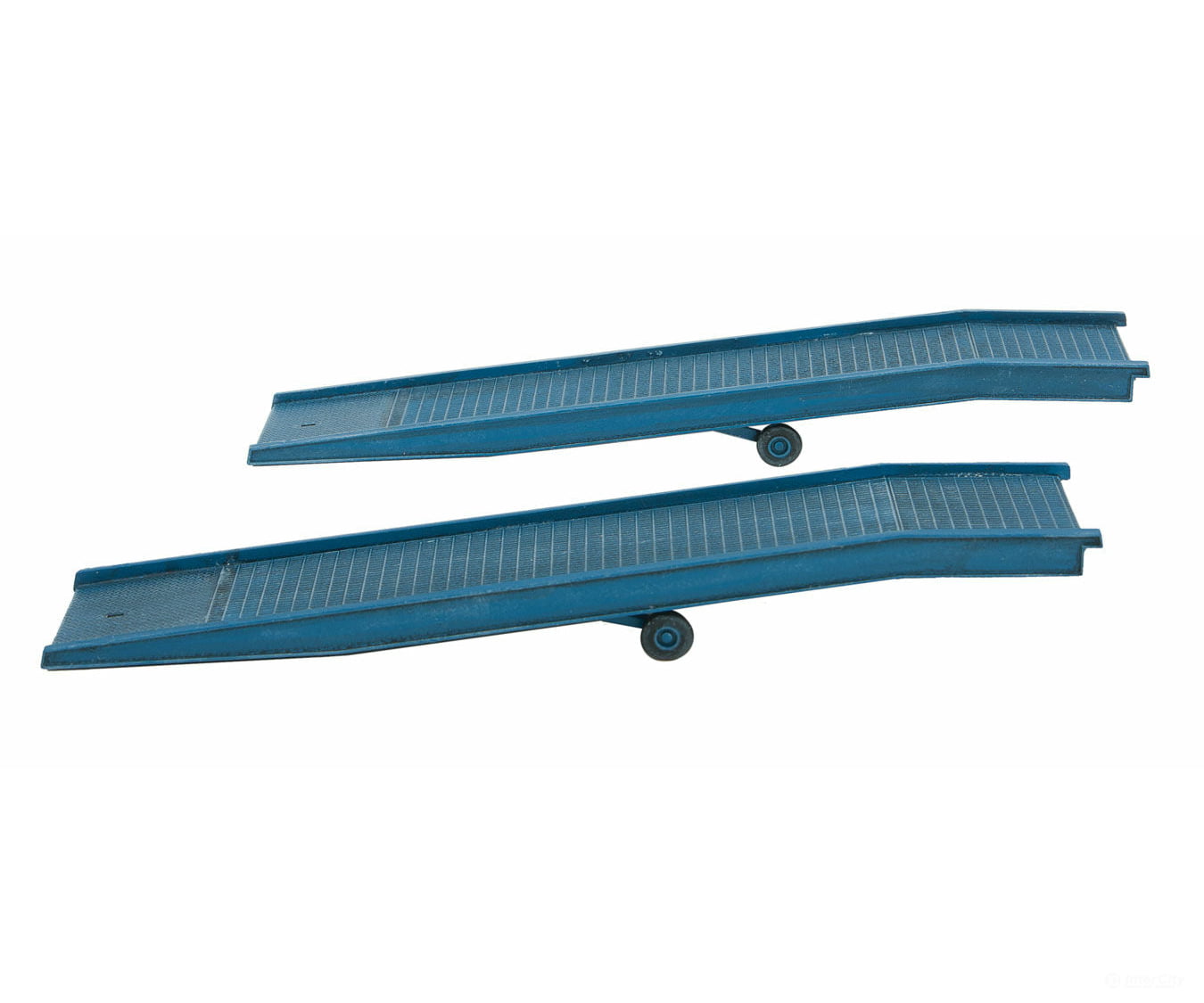 Walthers Cornerstone Ho 4130 Loading Ramps - Pkg(2) -- Kit 4-13/16 X 1-1/16 7/16 12.2 2.6 1.1Cm