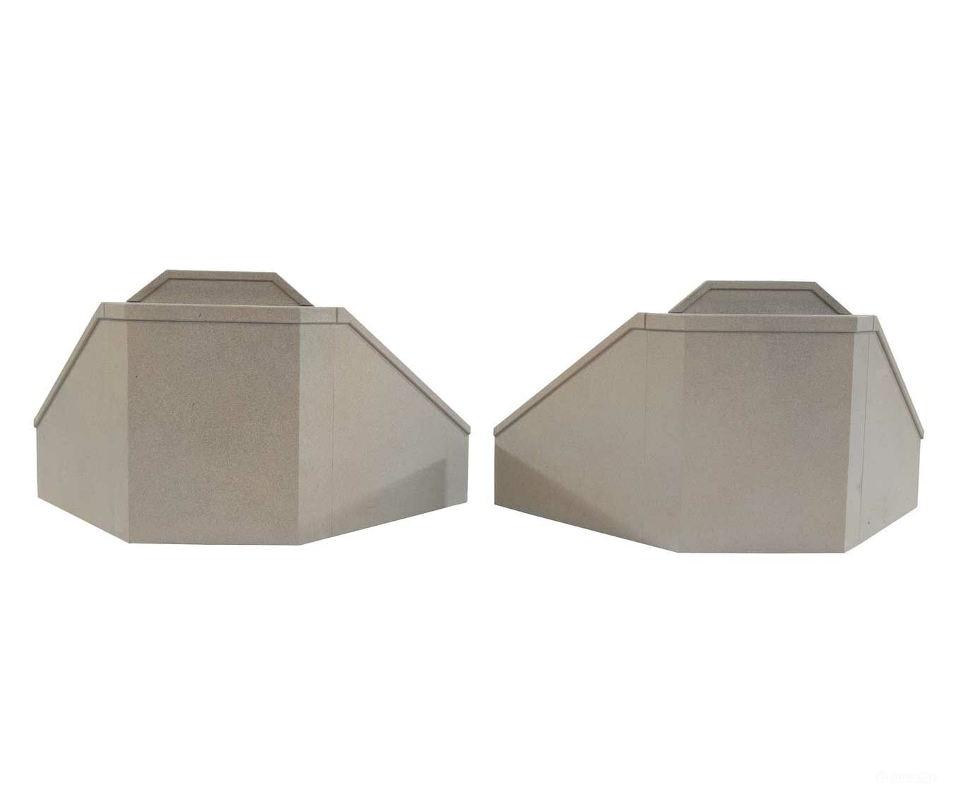 Walthers Cornerstone Ho 4553 Double-Track Railroad Bridge Concrete Abutment Pkg(2) -- Kit - 11-1/4 X