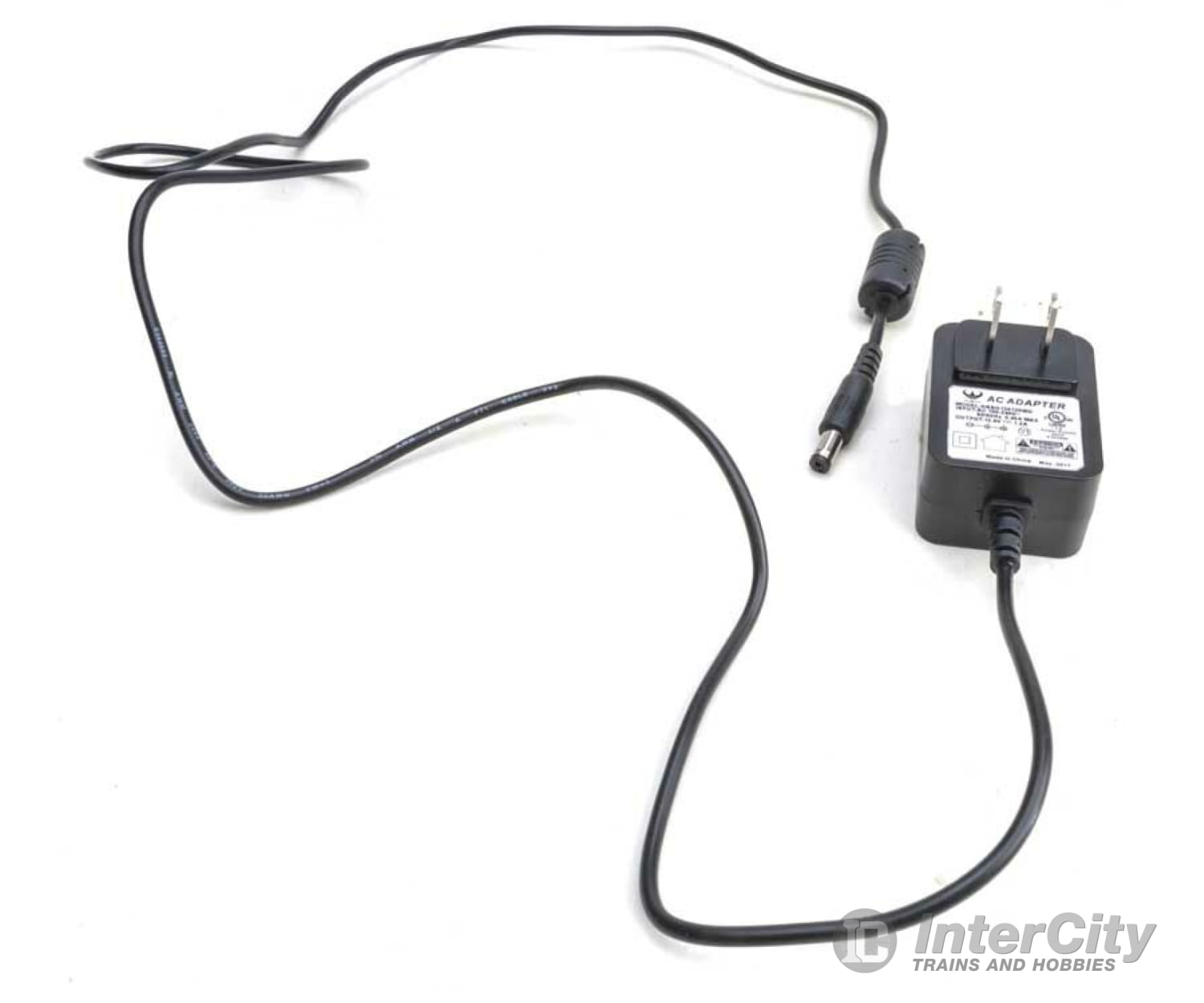 Walthers Electrical 110 Layout Control System -- 2-Amp 12-Volt Filtered Dc Power Supply Track
