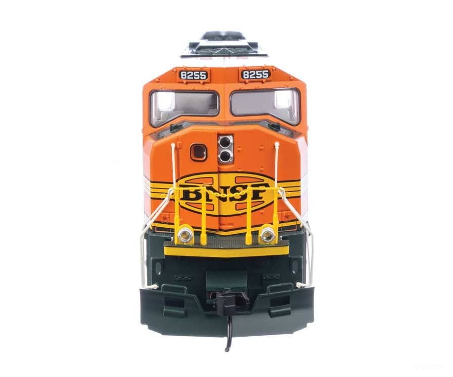 Walthers Ho 21004 Emd Sd75M - Esu(R) Sound & Dcc Bnsf Railway #8255 (Orange Black Green Silver