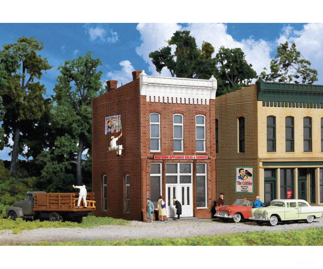 Walthers HO 3658 Midtown Appliance Sales & Service - Kit - 2-1/2 x 4-7/8 x 4-5/8’’ 6.2 x 12.1 x 11.5cm - Structures