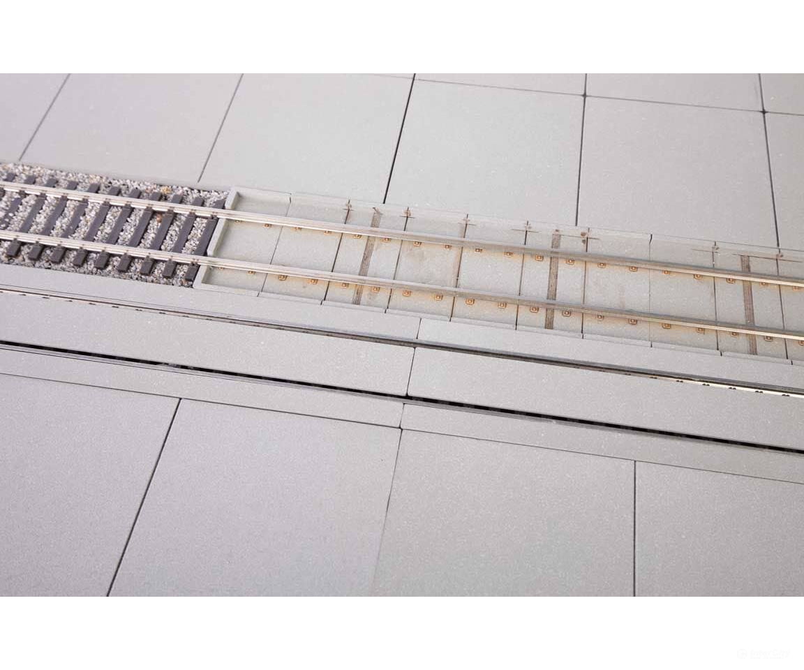 Walthers HO 4186 Transload Pavement - Transload Facility - Kit Structures