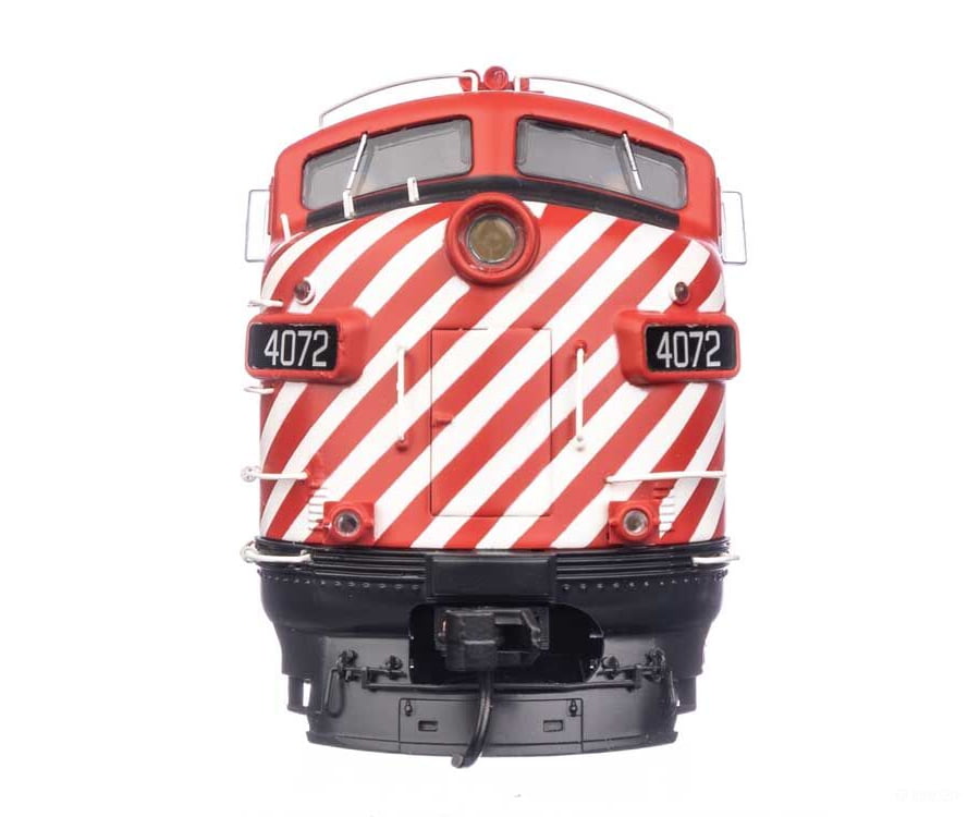 Walthers Ho 42553 Emd Fp7 Loksound 5 Sound & Dcc -- Canadian Pacific #4072 (Red White W/Multi-Mark)