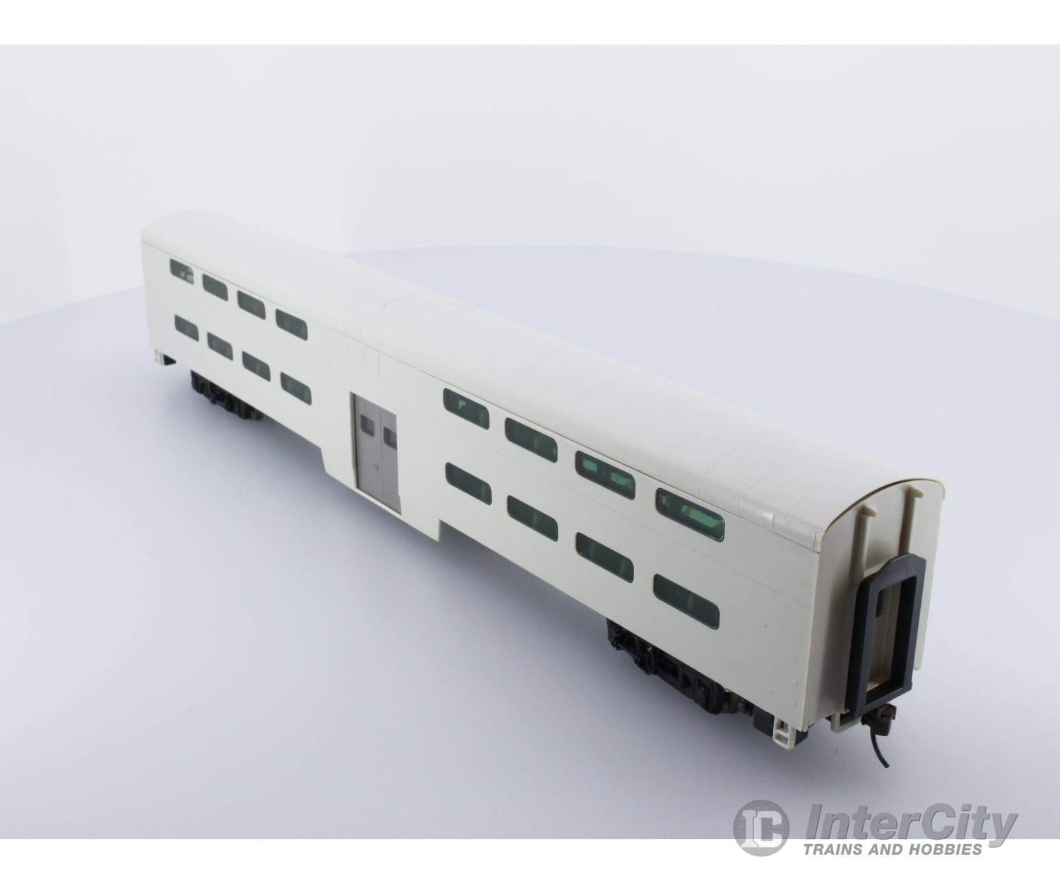 Walthers Ho 932-6250 Ps Dd Commuter Coach Undecorated Passenger Cars