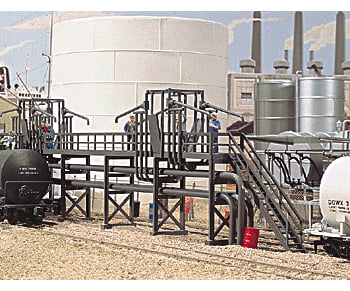 Walthers Cornerstone 3104 Oil Loading Platform -- Kit - 7 X 13/16’ 17.8 2.1Cm Structures