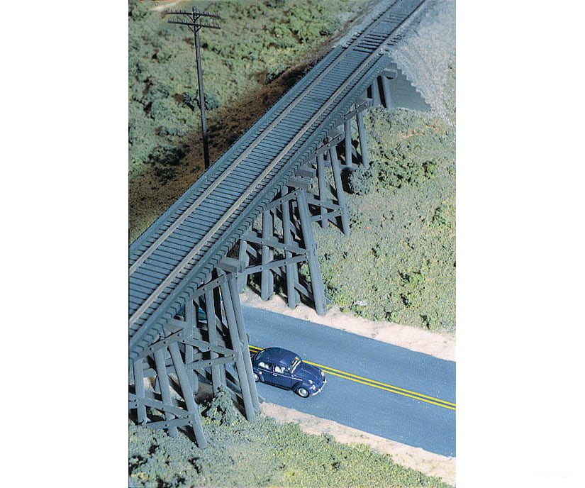 Walthers Cornerstone 3147 Trestle W/Deck Girder Bridge -- Kit - 15-1/2 X 4 4’ 38.7 10 10Cm