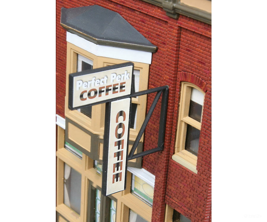 Walthers Cornerstone 3468 Perfect Perk Cafe -- Kit - 3-1/8 X 5-1/2 4-1/2’ 7.9 13.9 11.4Cm Structures