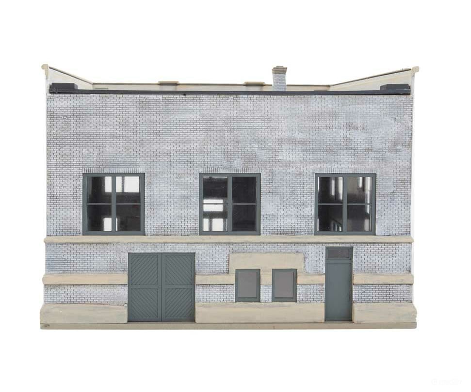 Walthers Cornerstone 3772 Liberty Bank & Trust -- Kit - 6-9/16 X 7-11/16 5’ 24.3 19.5 12.7Cm