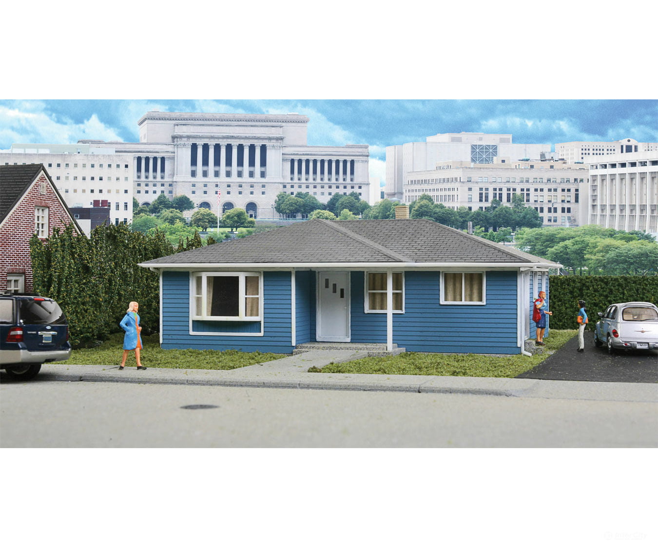 Walthers Cornerstone 3775 Framed Ranch Tract House -- Kit - 5-1/2 X 4-1/8 2-1/4’ 13.9 10.4 5.7Cm