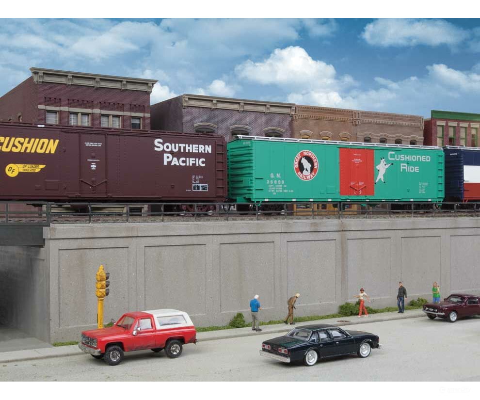 Walthers Cornerstone 4562 Urban Retaining Walls -- Kit Scenery Details