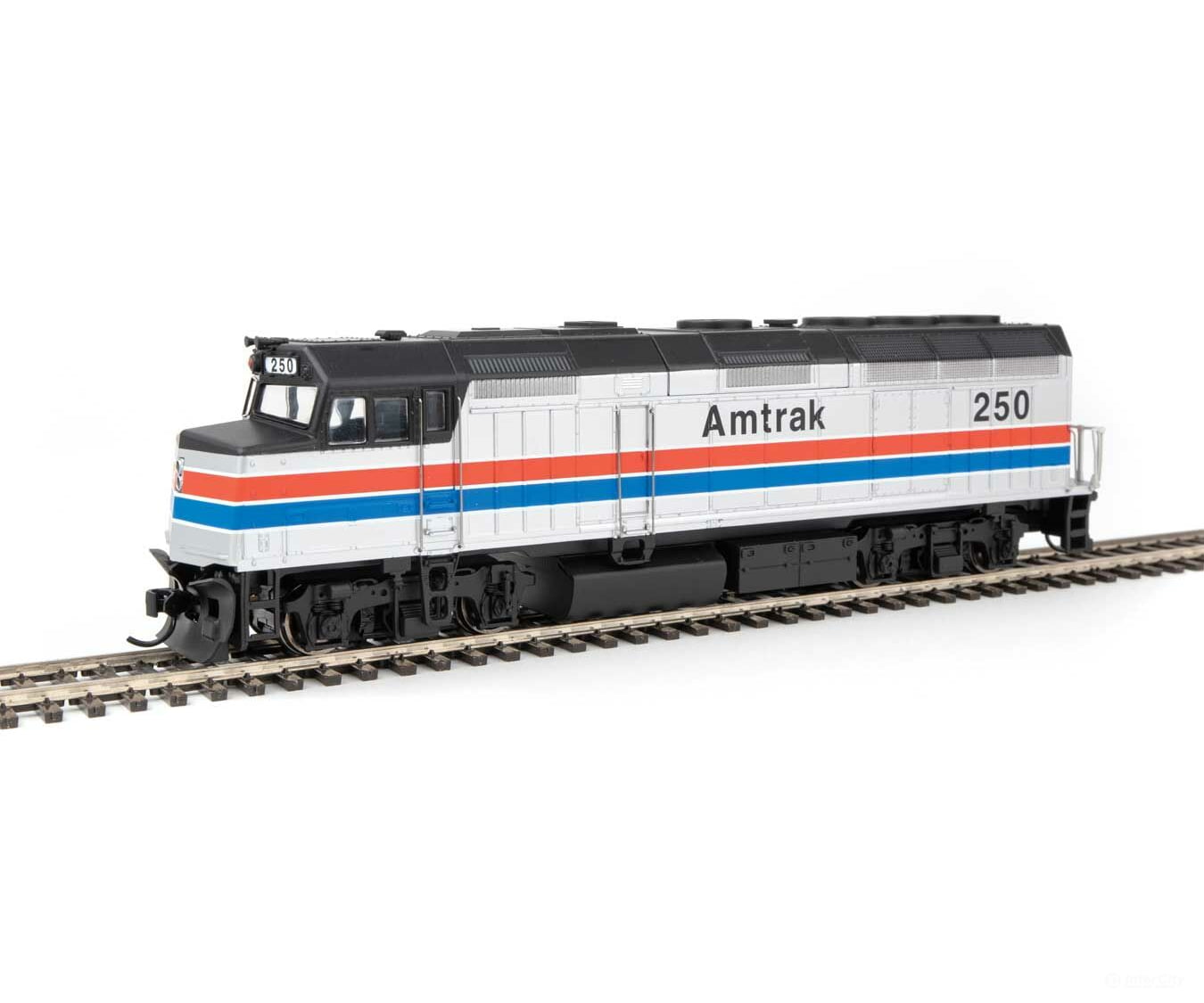 Walthers Mainline 19463 Emd F40Ph - Esu Sound And Dcc -- Amtrak(R) #250 (Phase Ii; Silver Red White