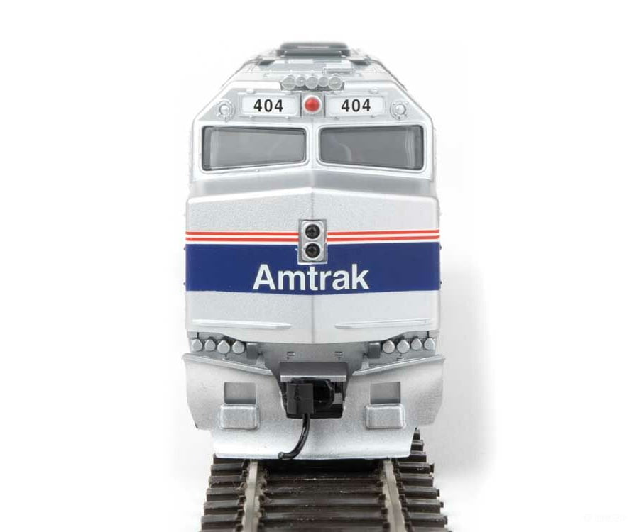 Walthers Mainline 9468 Emd F40Ph - Standard Dc -- Amtrak(R) #404 (Phase Iv; Silver Wide Blue Thin
