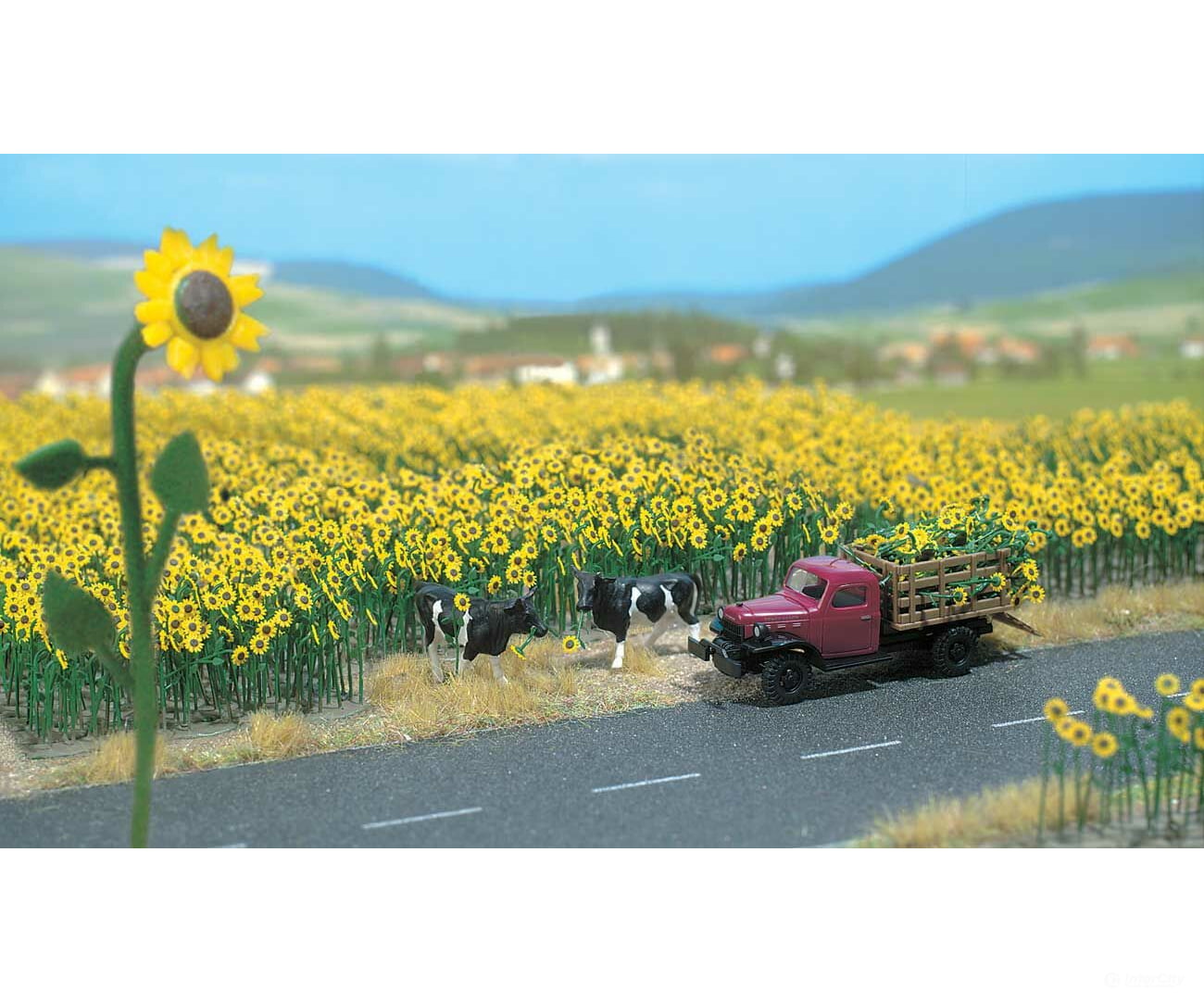 Walthers Scenemaster 1119 Sunflower Field -- Kit Pkg(60) Scenery Details