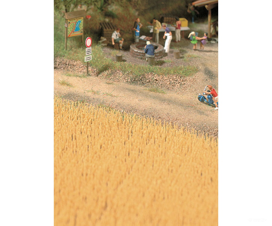 Walthers Scenemaster 1143 Harvest Wheat Field -- Brown Grass & Scenery Mats
