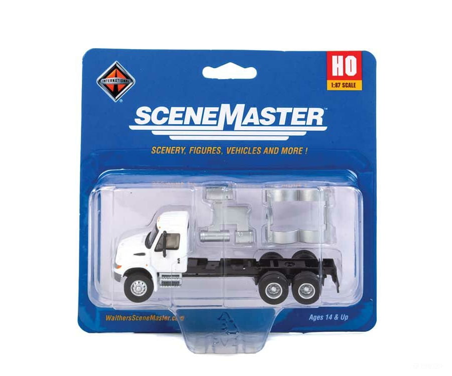 Walthers Scenemaster 11530 International(R) 4300 Dual-Axle Semi Tractor Only - Assembled -- White