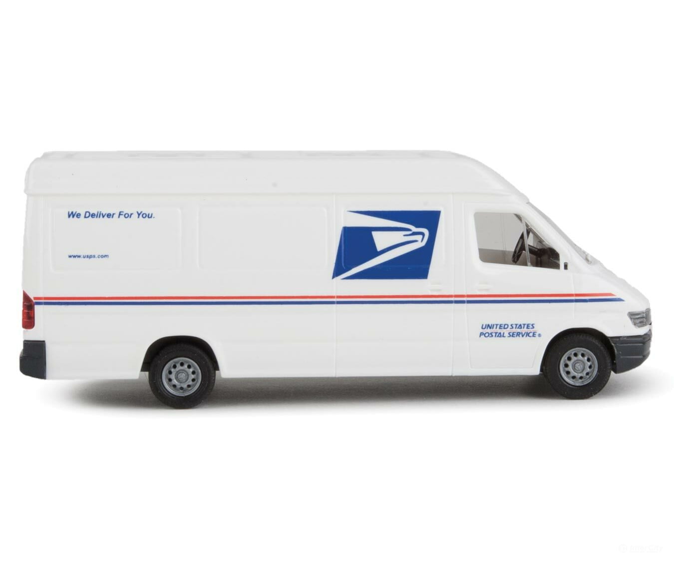 Walthers Scenemaster 12208 Delivery Van - Assembled -- United States Postal Service (White Blue Red;