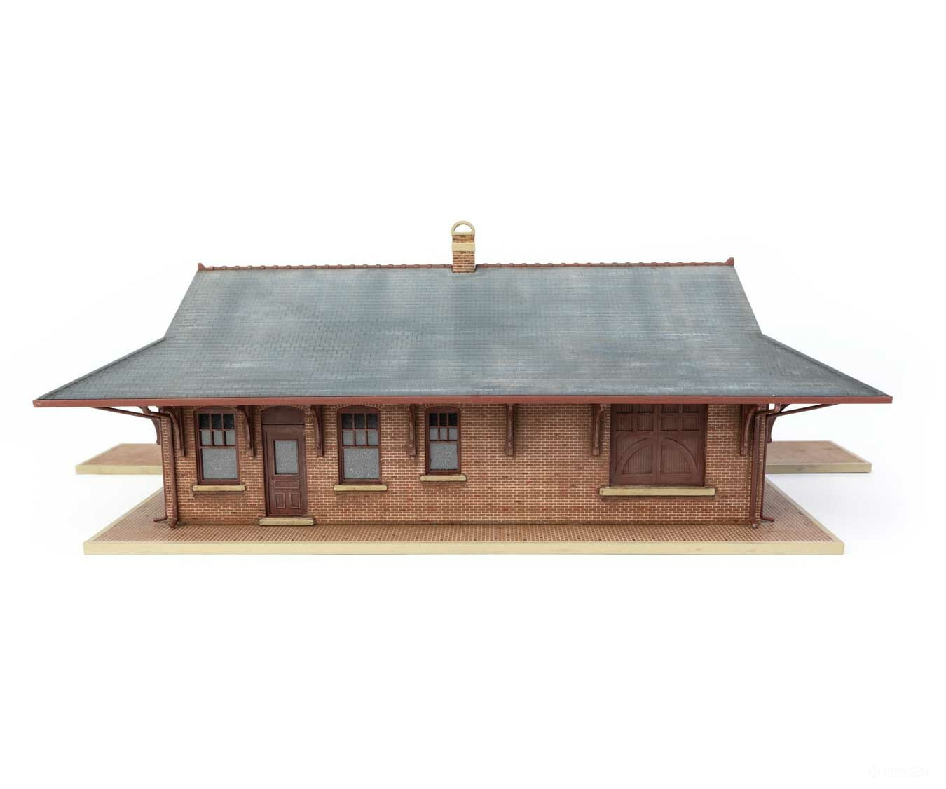 Walthers Scenemaster 3553 Pennsylvania System Brick Combination Station -- Kit - 12-5/8 X 6