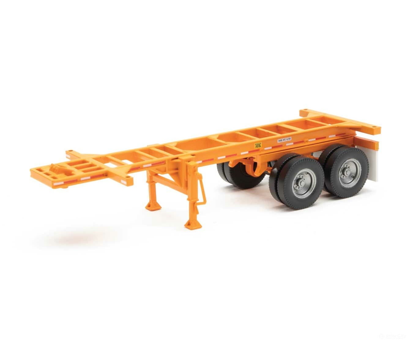 Walthers Scenemaster 4502 20’ Container Chassis (2-Pack) -- Orange Freight Loads & Containers