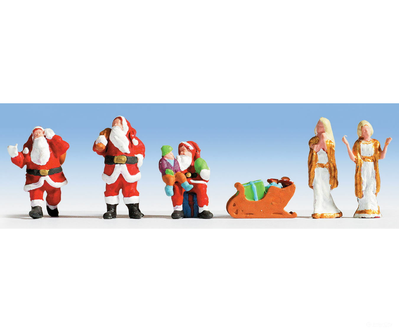 Walthers Scenemaster 6031 Christmas Figures -- Pkg(6)