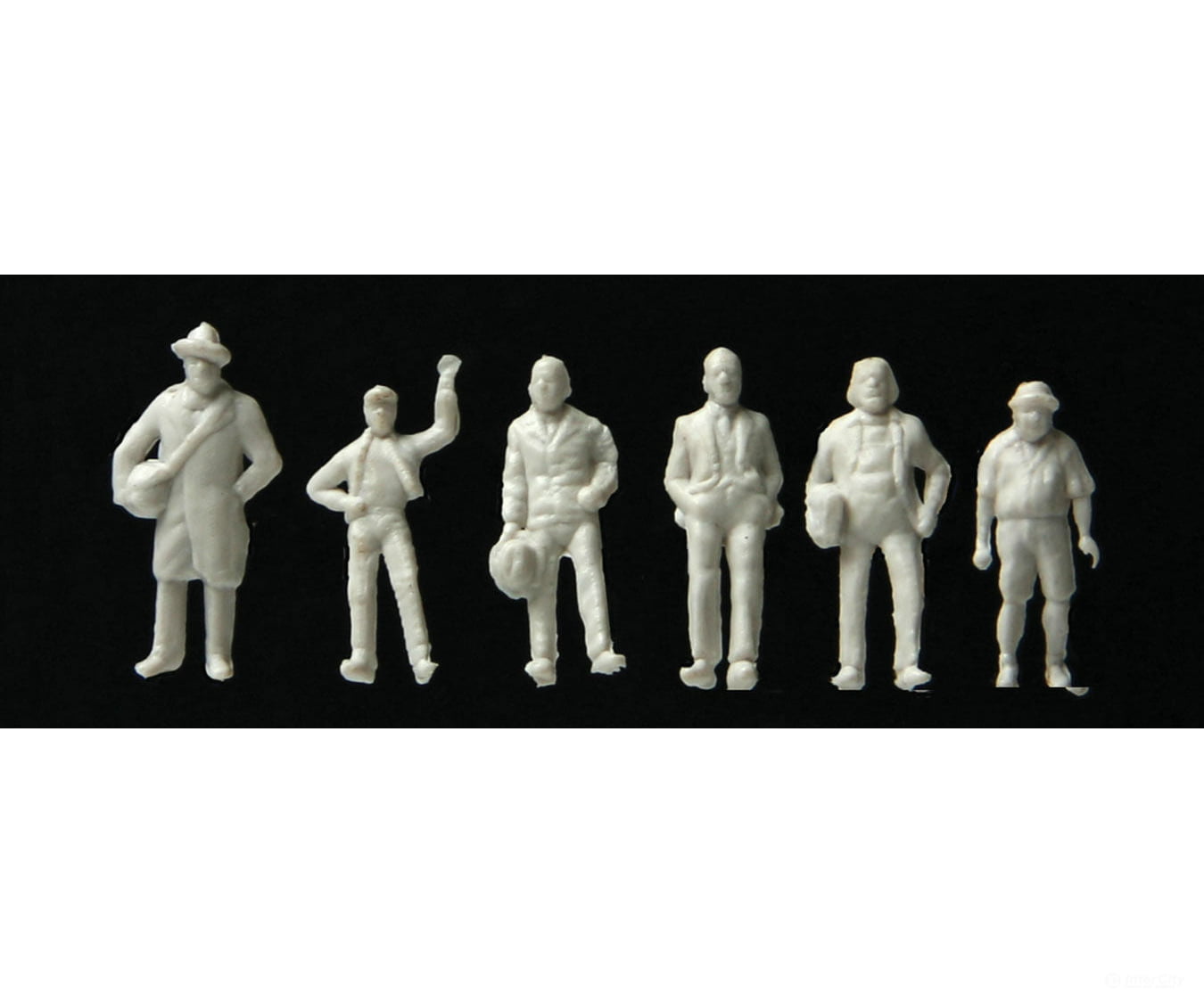 Walthers Scenemaster 6053 Standing And Walking Figures -- Unpainted Pkg(72)