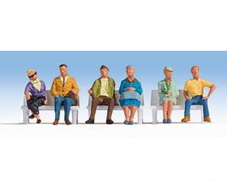 Walthers Scenemaster 6058 Seated People Pkg(6) -- Set #2 Figures