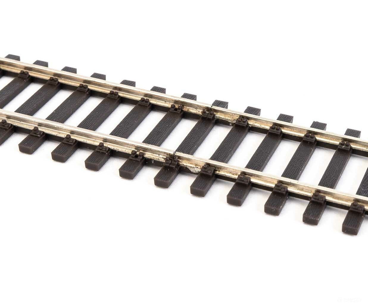 Walthers Scenemaster 83002 Nickel Silver Transition Track -- Code 83 To 70 & Turnouts