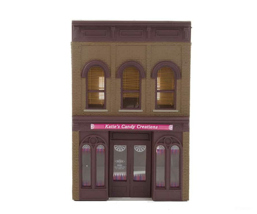 Walthers Trainline 808 Katie’s Candy Creations -- Assembled - 2-1/2 X 3-1/2 3-3/8’ 6.3 8.8