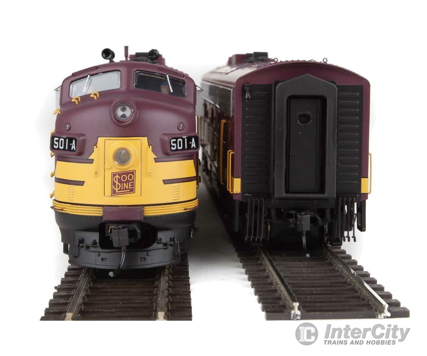 Walthers Life-Like 49520 Ho Emd Fp7 - F7B Standard Dc -- Soo Line 501A 501C (Maroon Dulux Gold