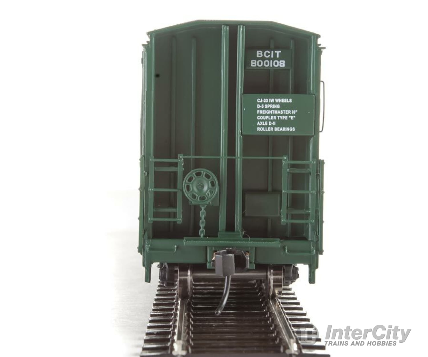 Walthers Life-Like Ho 101919 56 Thrall All-Door Boxcar - Ready To Run -- British Columbia Bcit