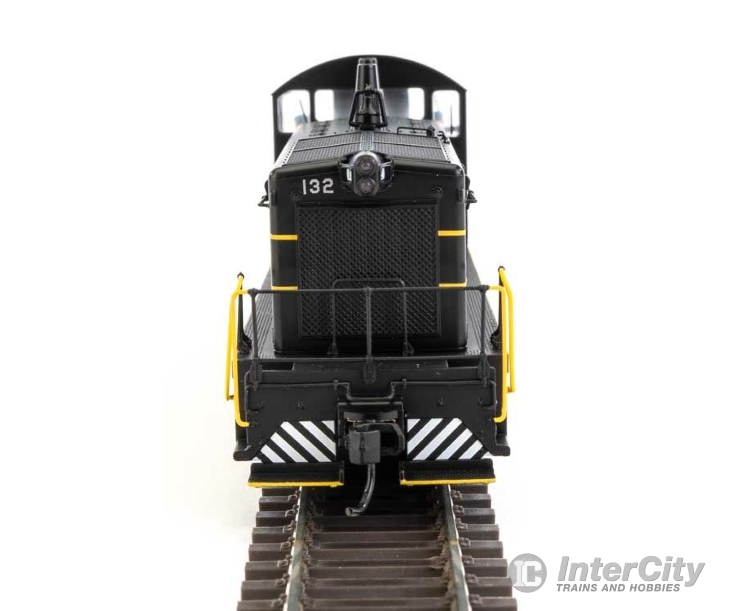 Walthers Mainline 10675 Emd Sw7 - Standard Dc -- Seaboard Coast Line #132 (Phase Ii; Black White