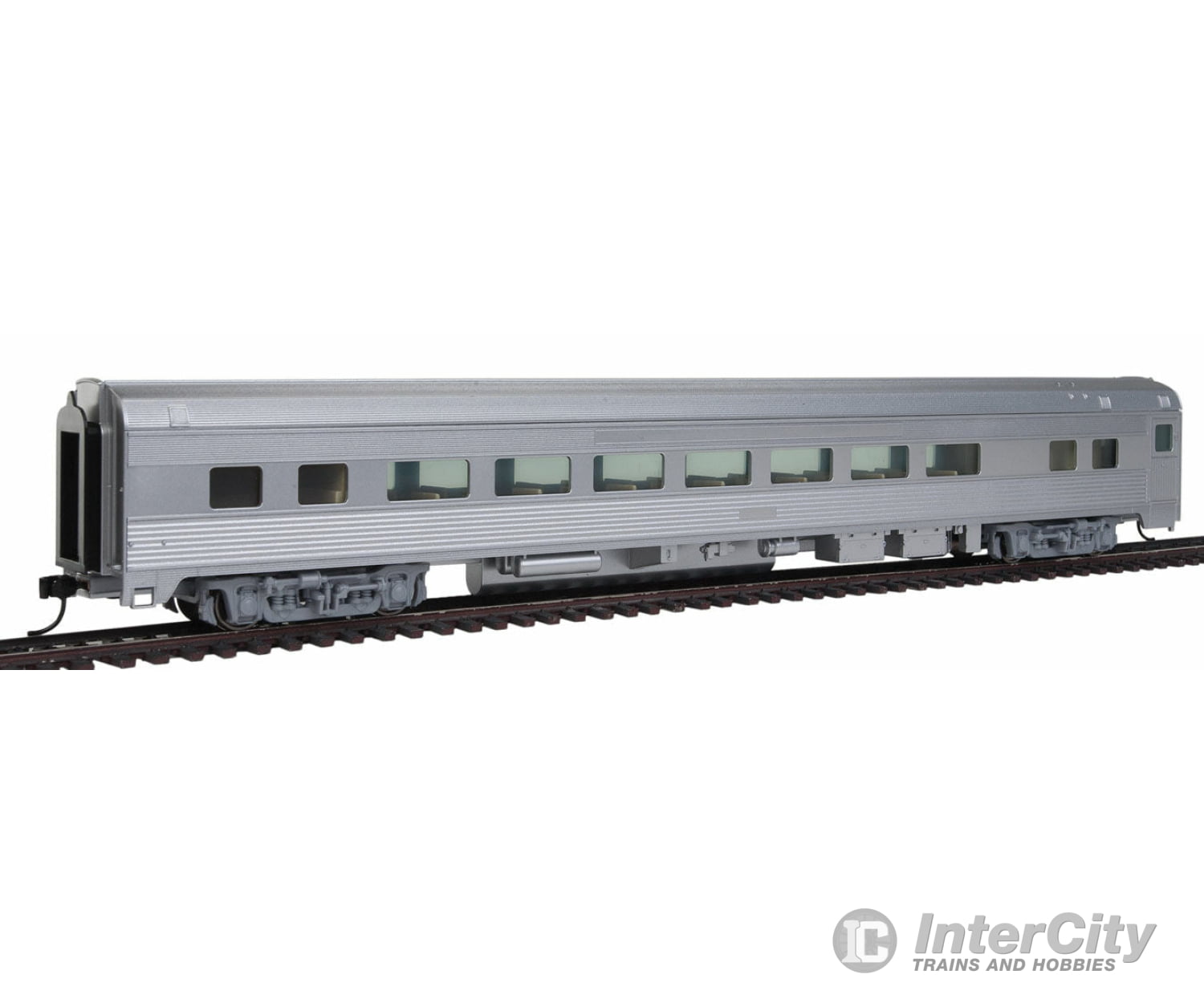 Walthers Mainline 30000 85 Budd Large-Window Coach - Ready To Run -- Painted Unlettered (Silver)