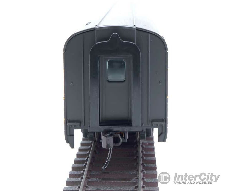 Walthers Mainline 30067 85 Budd Baggage-Lounge - Ready To Run -- Great Northern Passenger Cars