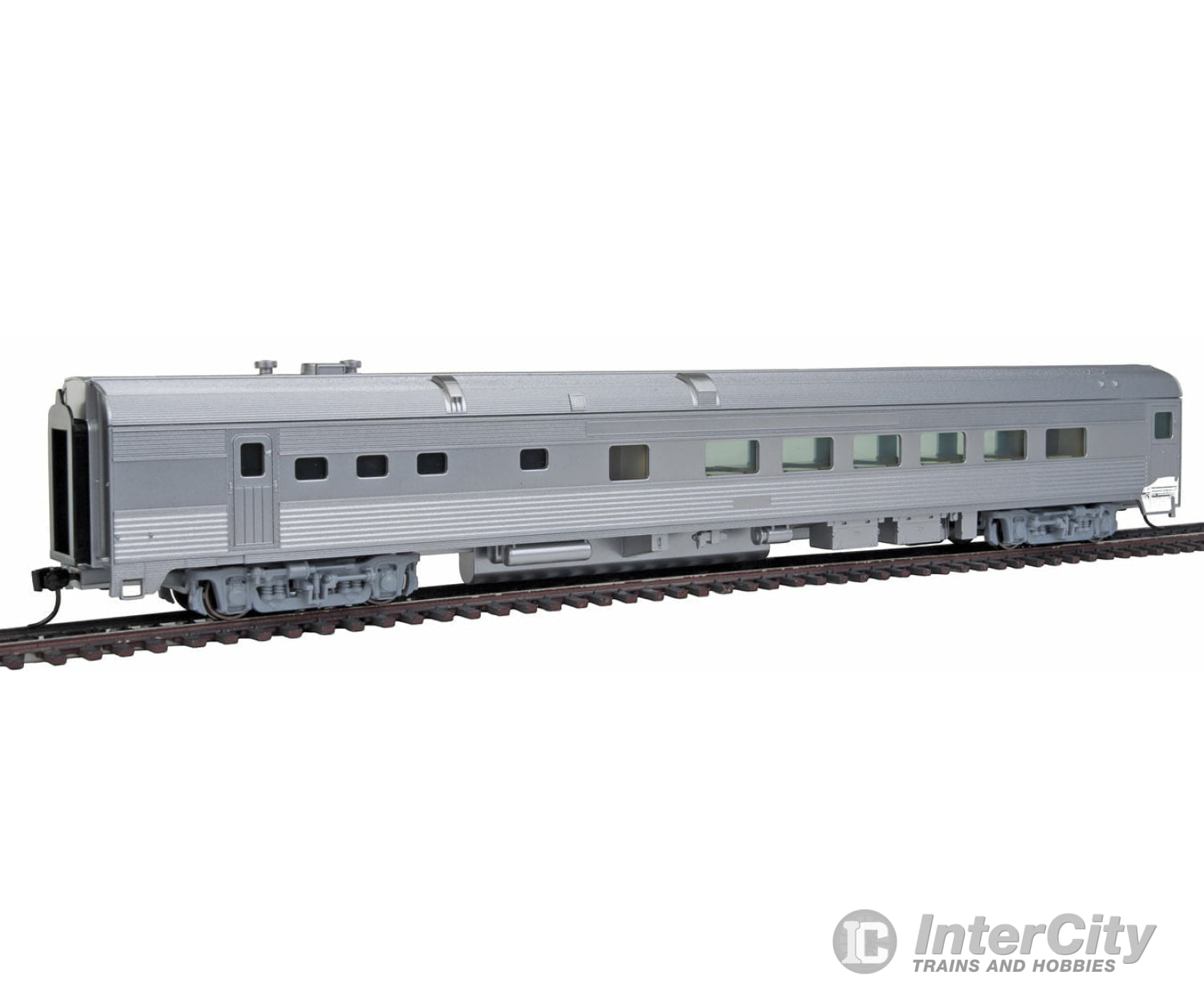 Walthers Mainline 30150 85 Budd Diner - Ready To Run -- Painted Unlettered (Silver) Passenger Cars